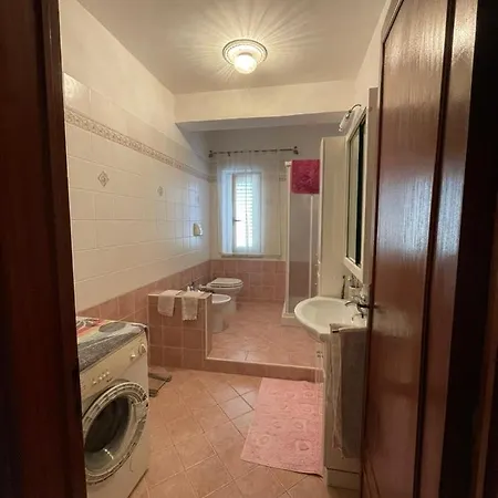 Pirrio'S Apartment * 트로페아